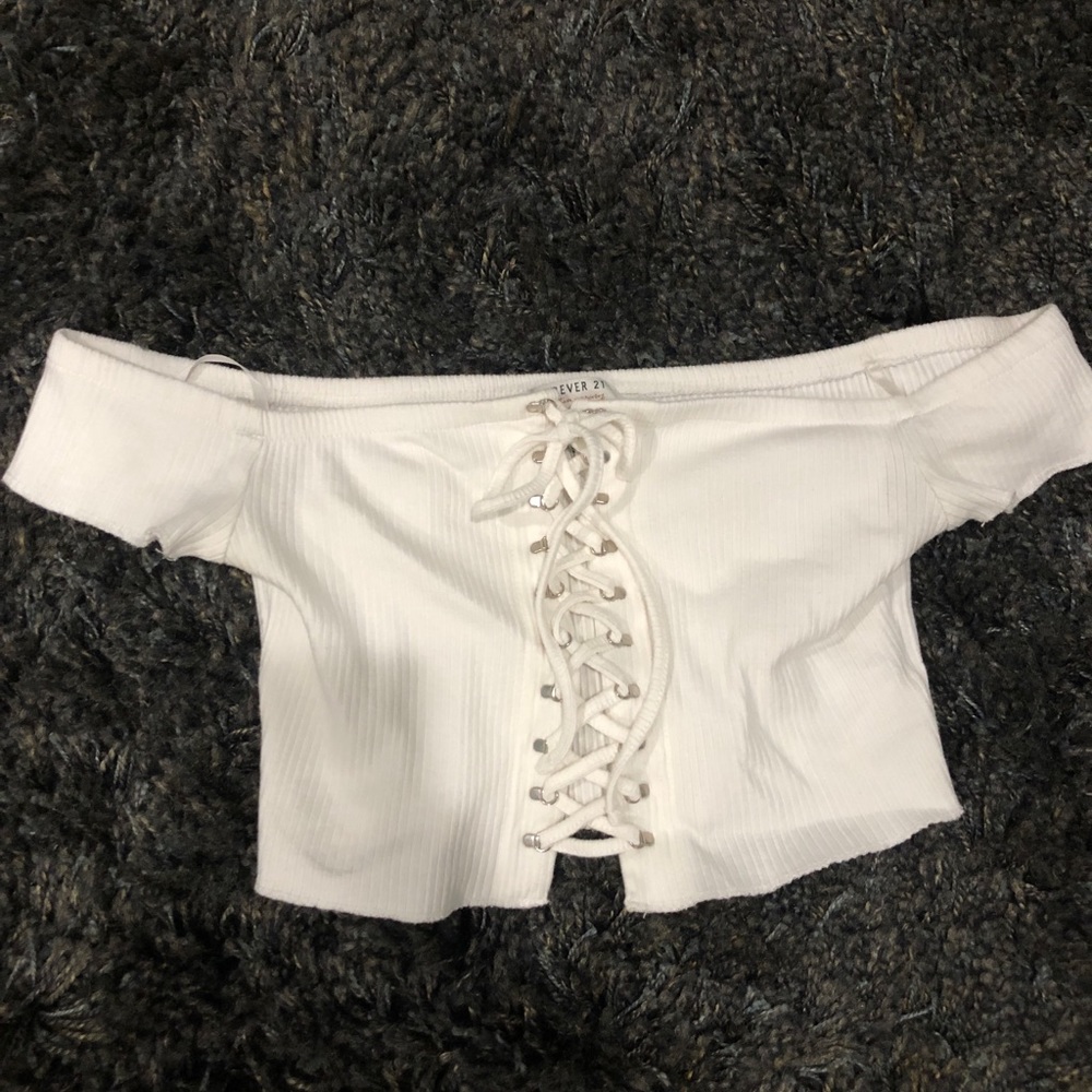 White crop top